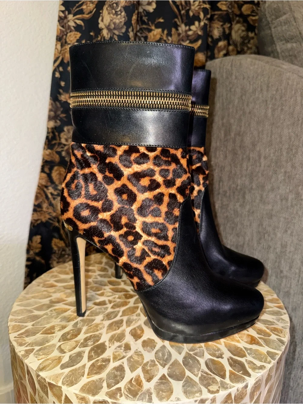 NEW Michael Kors Haya Leopard Haircalf Platform Booties | Size 7.5M